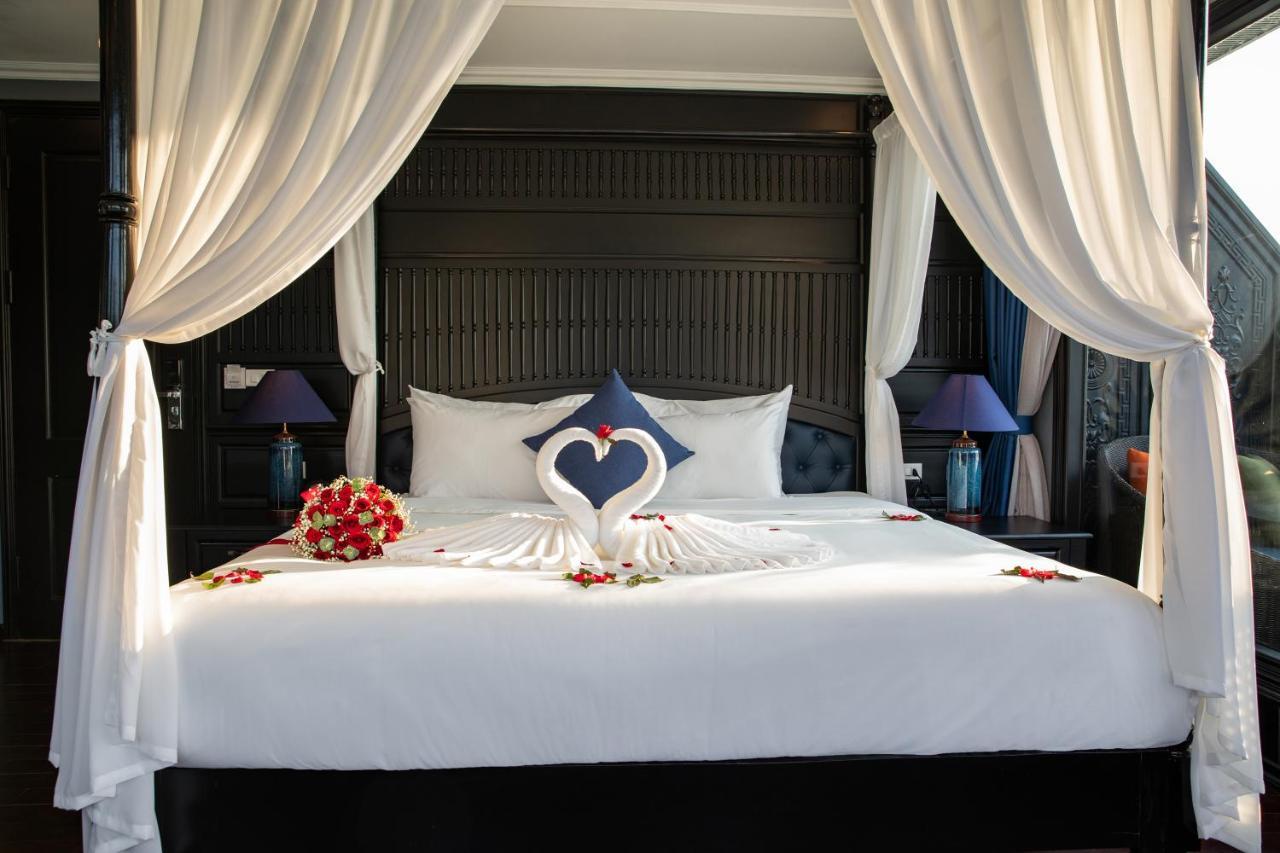 Hotel Rosy Cruises à Hạ Long Extérieur photo