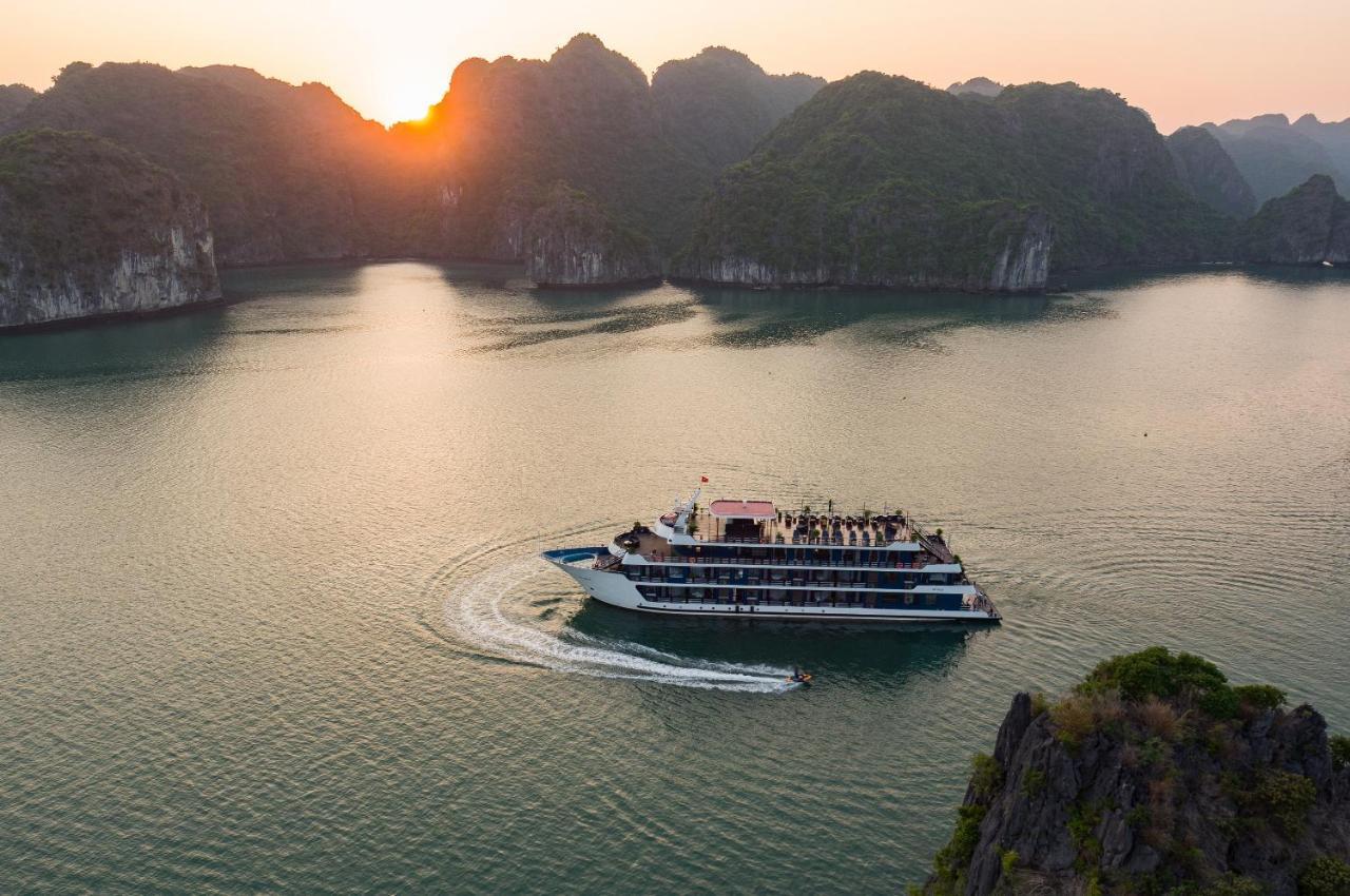 Hotel Rosy Cruises à Hạ Long Extérieur photo