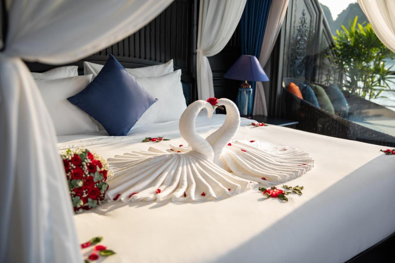 Hotel Rosy Cruises à Hạ Long Extérieur photo