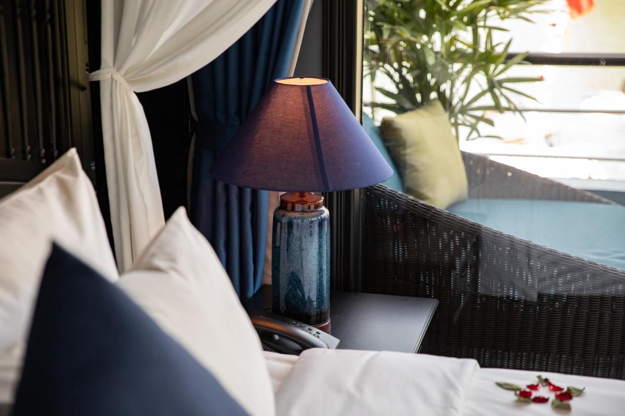 Hotel Rosy Cruises à Hạ Long Extérieur photo
