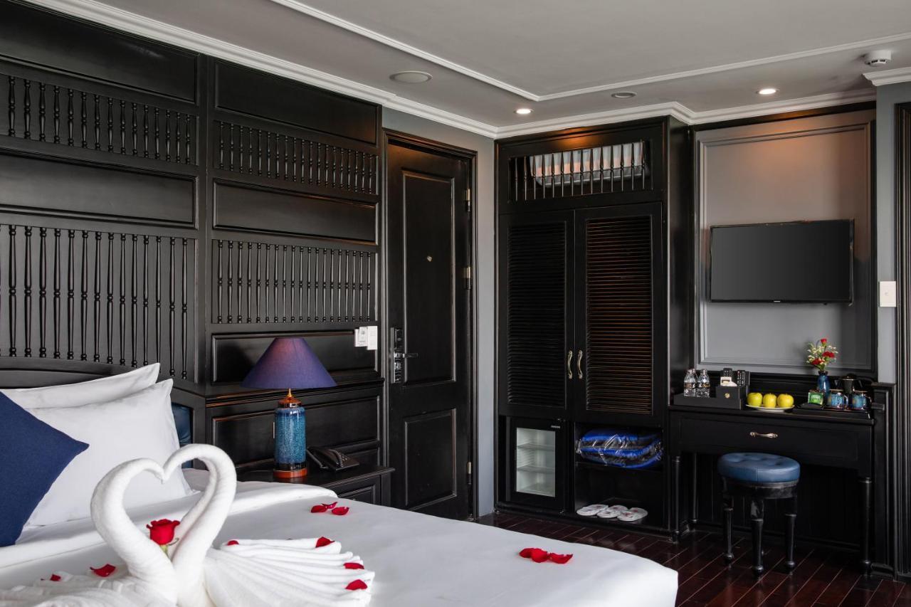 Hotel Rosy Cruises à Hạ Long Extérieur photo
